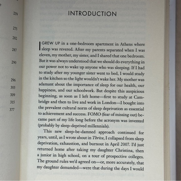 🟢 The Sleep Revolution by Arianna Huffington | Self-Help | Hardcover Book - Picture 7 of 12